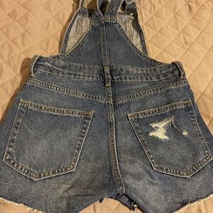 H&M Short Overall !